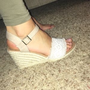 Brand new sandal wedges